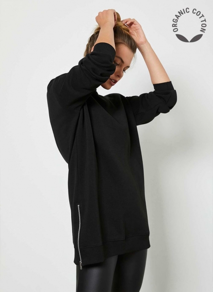 Black Zip Long Sweatshirt