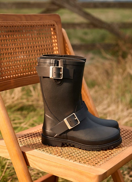 Wynter Black Short Wellies